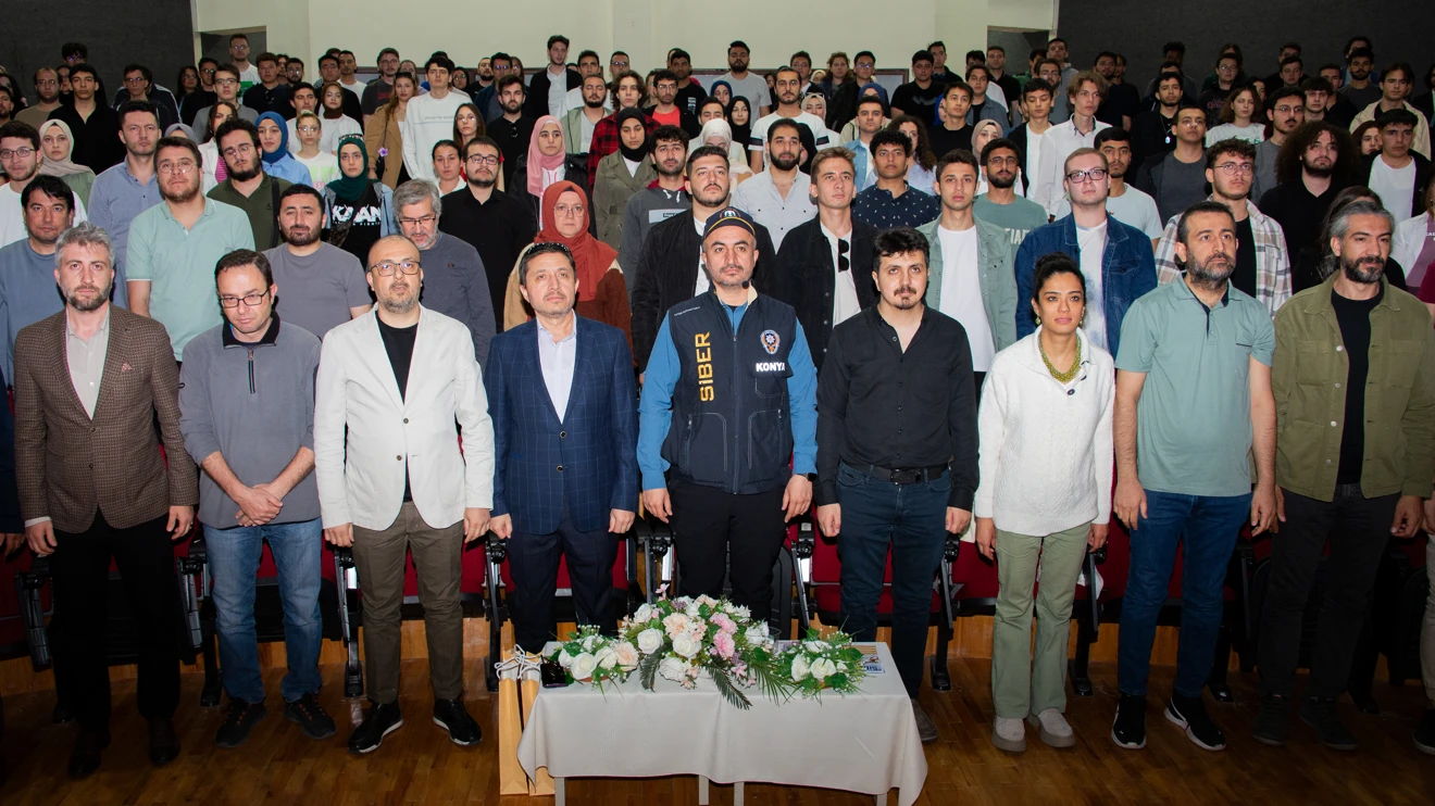 Selçuk Üniversitesinde “Siber Farkındalık” semineri düzenlendi